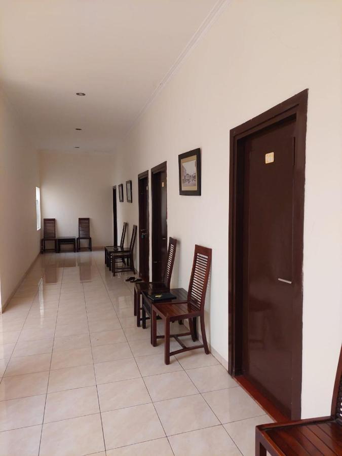 The Kirana Purnama Semarang Hotel Exterior photo